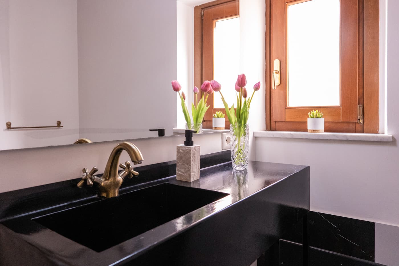 My Exclusive Cavour – Loft 101