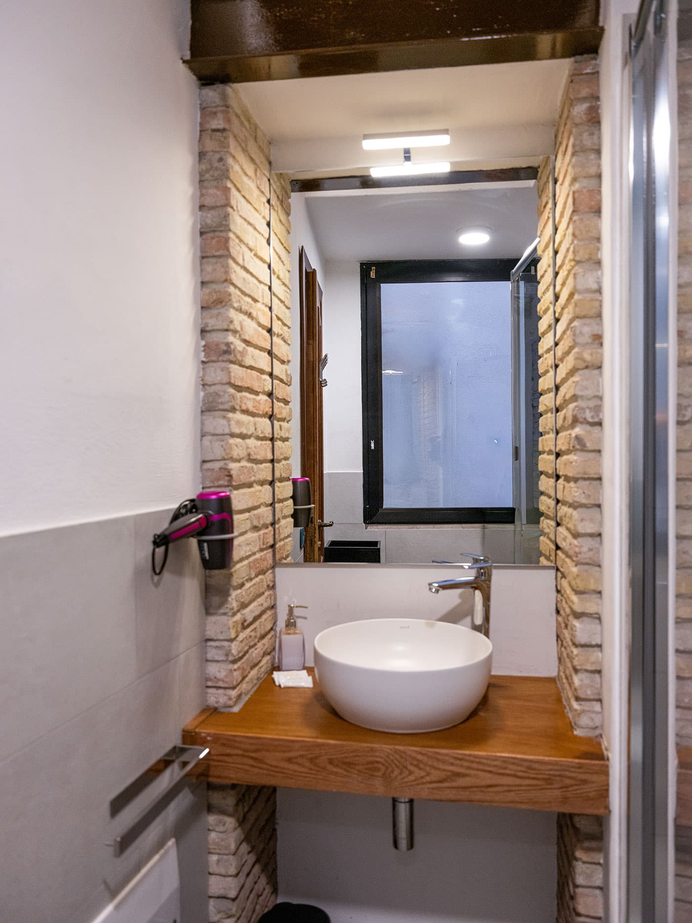 C&O Savoia Deluxe Rooms I – Camera 2