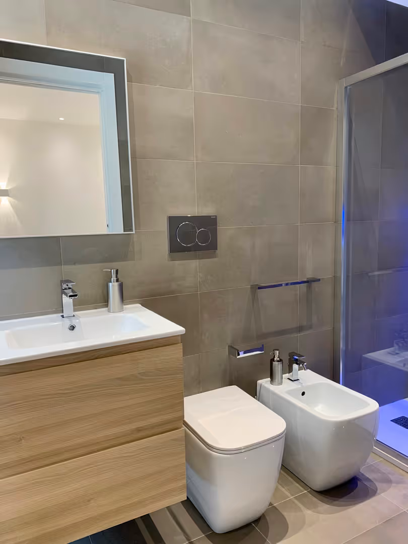 69bd73052e4db74a5231e891 abba rooms camera 1 0