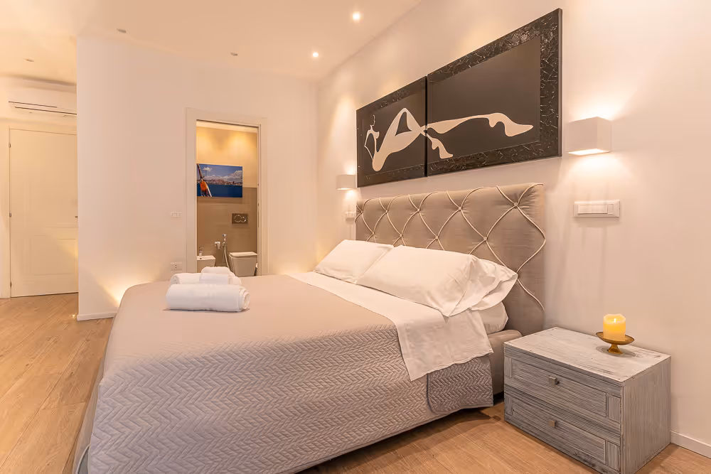 C&O Luxury Suite – Executive Room