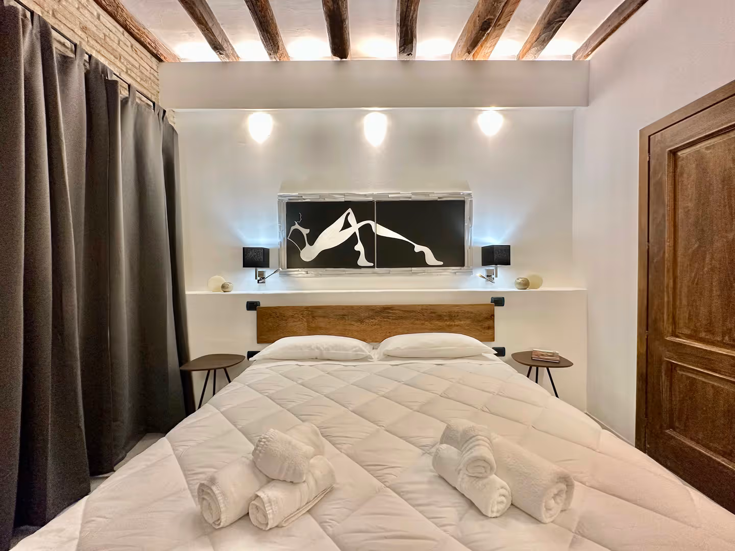 69bd73052e4db74a5231e8cb savoia deluxe room 2 0