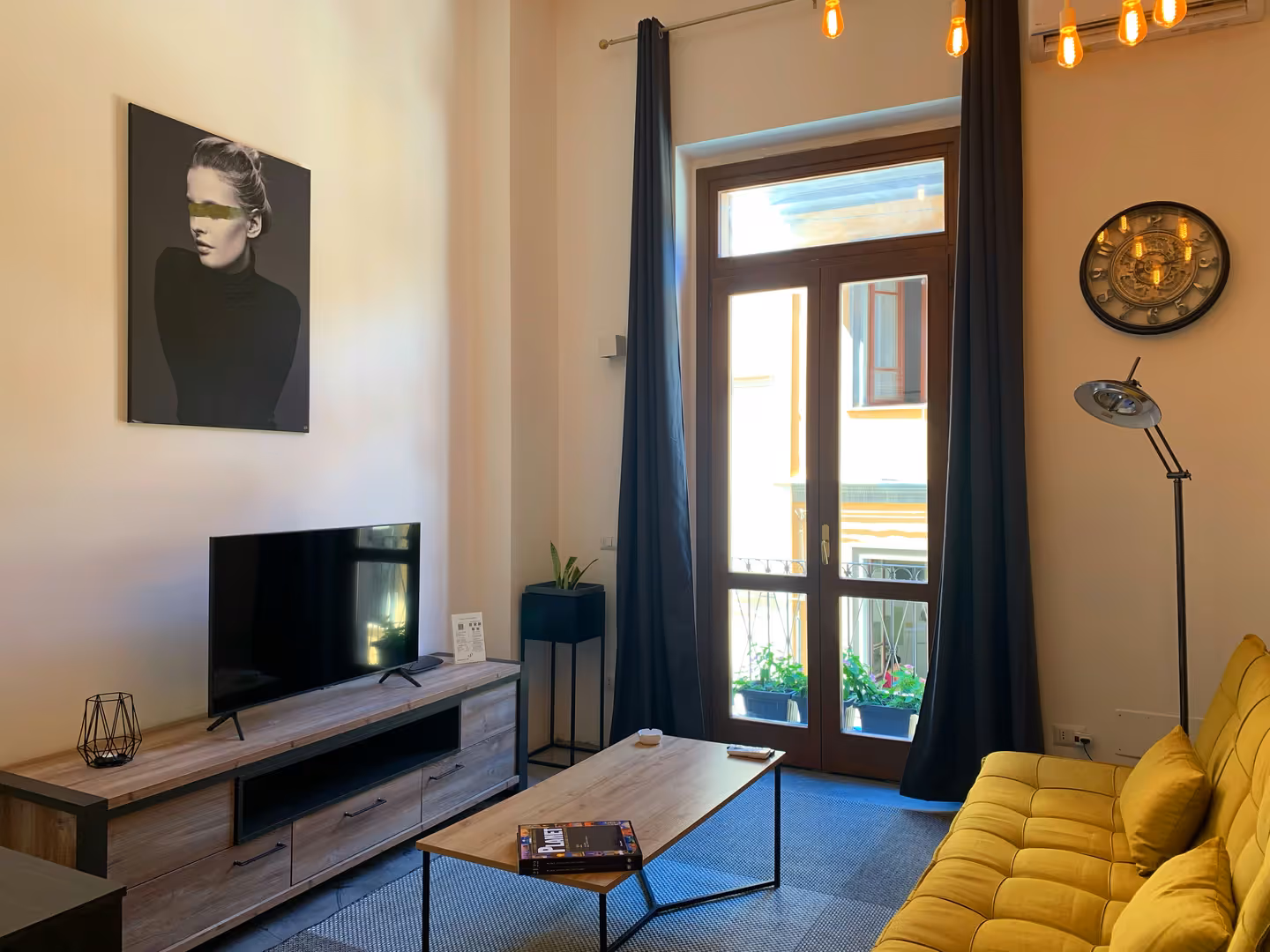 69bd73052e4db74a5231e99c my exclusive cavour loft 101 copertina